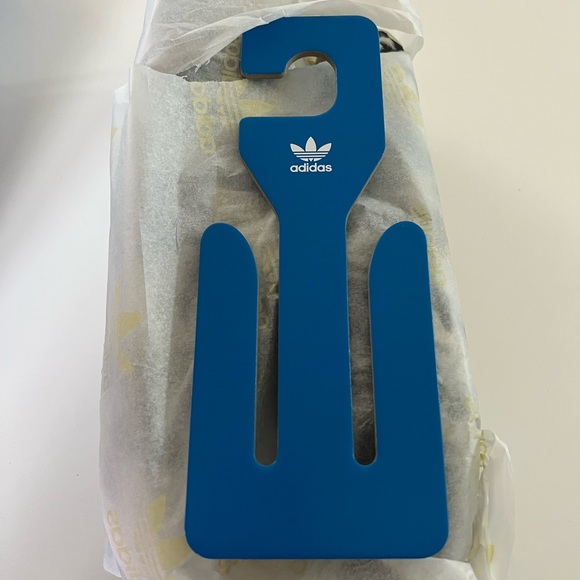 Adidas Adilette 22 Carbon Aluminum Slides GX6947 New w Box